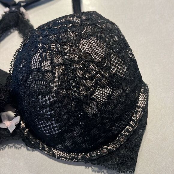 Victoria’s Secret sexy black lace push-up lace bra Women’s 32D 32 D - Picture 5 of 13